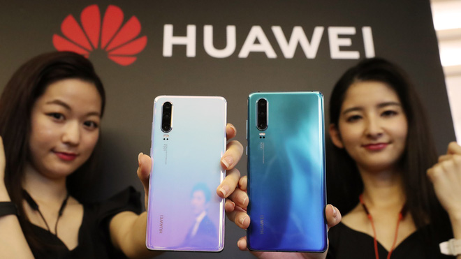 Hai nhà mạng lớn của Nhật Bản hủy lịch tung Huawei P30 Pro lên kệ - Ảnh 2.