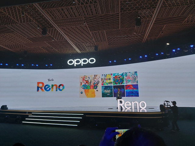 Chuyên gia đánh giá OPPO Reno: ấn tượng với thiết kế camera vây cá mập độc nhất, một trong những màn hình đẹp nhất trong tầm giá - Ảnh 1.