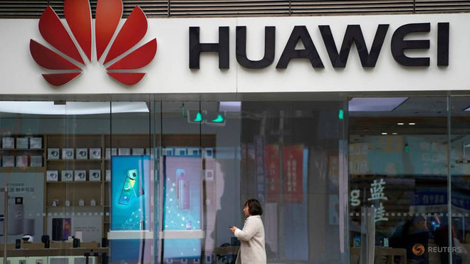 Huawei hứa hoàn tiền 100% nếu ứng dụng Google và Facebook ngừng hoạt động trên smartphone của mình - Ảnh 1.