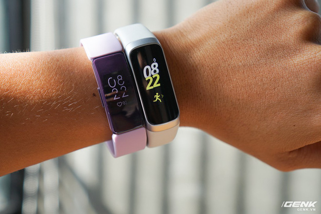 Galaxy Fit vs. Inspire HR: Lựa chọn smartband nào cho tầm giá 2,5 triệu đồng? - Ảnh 2.