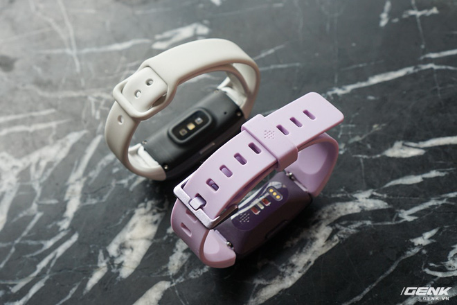 Galaxy Fit vs. Inspire HR: Lựa chọn smartband nào cho tầm giá 2,5 triệu đồng? - Ảnh 3.