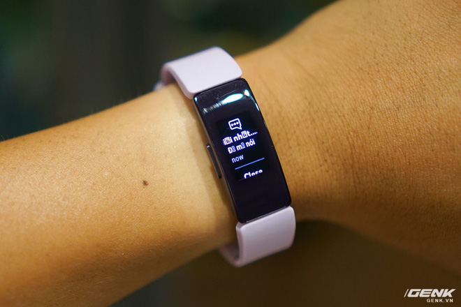 Galaxy Fit vs. Inspire HR: Lựa chọn smartband nào cho tầm giá 2,5 triệu đồng? - Ảnh 10.