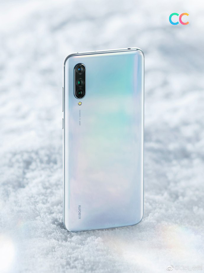 Xiaomi Mi CC9 màu trắng ngọc trai lộ ảnh cận cảnh trước ngày ra mắt - Ảnh 1.