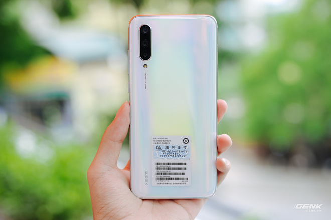 Trên tay Xiaomi Mi CC9: Camera selfie nhiều tính năng, Snapdragon 710, giá chỉ từ 6.1 triệu đồng - Ảnh 12.