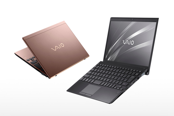 VAIO vừa chứng minh cho Apple thấy laptop mỏng nhẹ không nhất thiết phải có ít cổng kết nối - Ảnh 2.