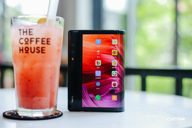 Trên tay Royole FlexPai: Smartphone màn hình gập đầu tiên trên thế giới - Ảnh 7.