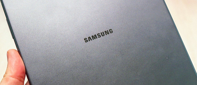 Laptop lai Samsung Galaxy Book S sắp ra mắt với Snapdragon 855 và Windows 10 - Ảnh 1.