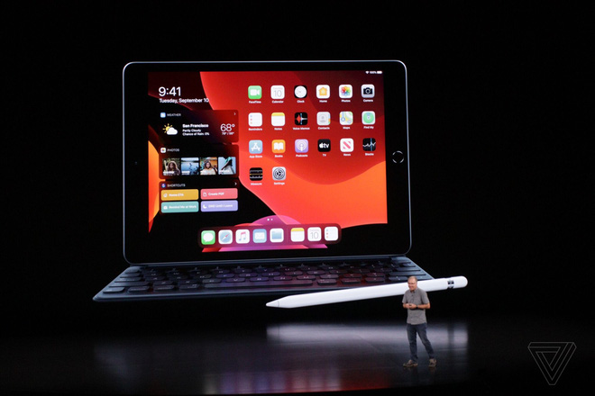 Apple ra mắt iPad 10.2 inch mới, thay thế cho dòng iPad 9.7 inch, giữ nguyên giá 329 USD - Ảnh 1.