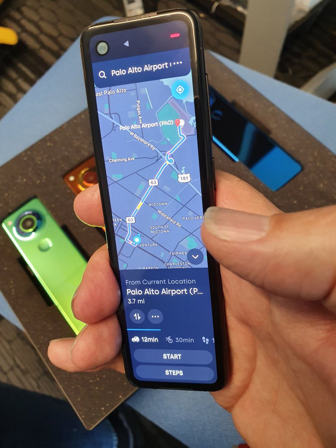 Cha đẻ Android vừa hé lộ một chiếc smartphone mới với màn hình dài đến dị thường - Ảnh 3.