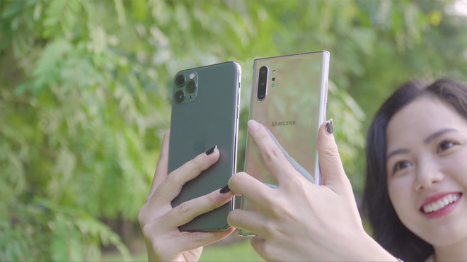Thêm bài so camera giữa Galaxy Note10+ và iPhone 11 Pro Max ở nhiều điều kiện khác nhau - Ảnh 1.