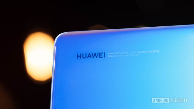 Làm cách nào mà Huawei vẫn có thể ra mắt smartphone mới với dịch vụ của Google? Hóa ra có một cách rất đơn giản - Ảnh 1.
