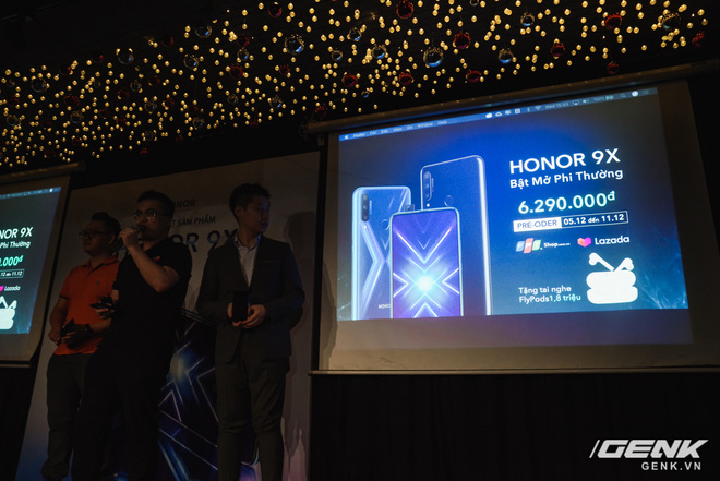 Cận cảnh Honor 9X chính thức tại Việt Nam: thiết kế toàn màn hình, 3 camera AI 48MP, giá 6,29 triệu đồng - Ảnh 9.