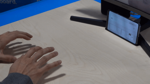 [CES 2020] Cận cảnh bàn phím vô hình Selfie Type của Samsung: Quảng cáo có khác với thực tế? - Ảnh 4.