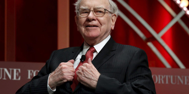 Tỷ phú Warren Buffett vừa bán 800 triệu USD cổ phiếu Apple - Ảnh 1.