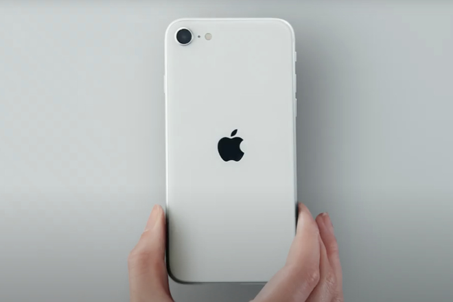 iPhone SE 2020 là “chiếc đinh” cuối cùng Apple đóng vào cỗ quan tài của những chiếc smartphone màn hình nhỏ - Ảnh 1.