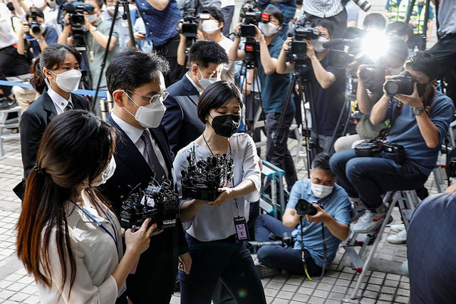  Samsung nín thở chờ phán quyết của tòa với Phó chủ tịch Lee: Danh tiếng tập đoàn và ngôi vị thái tử đang lung lay giữa lúc khó khăn trùng trùng - Ảnh 4.