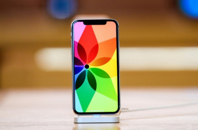 Apple sẽ trở thành “vị khách sộp” nhất các hãng cung cấp tấm nền OLED trong năm nay - Ảnh 1.
