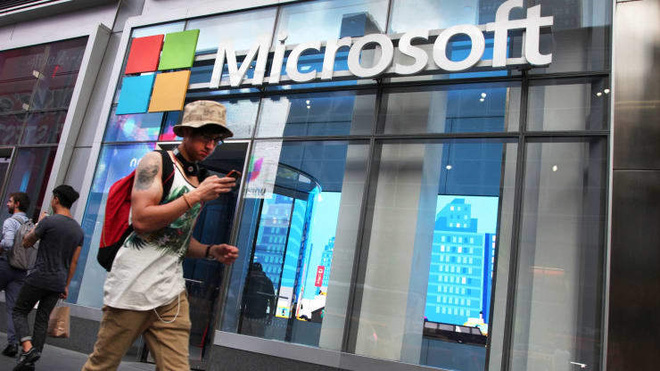 Microsoft đóng cửa toàn bộ cửa hàng bán lẻ, tập trung bán qua mạng - Ảnh 1.