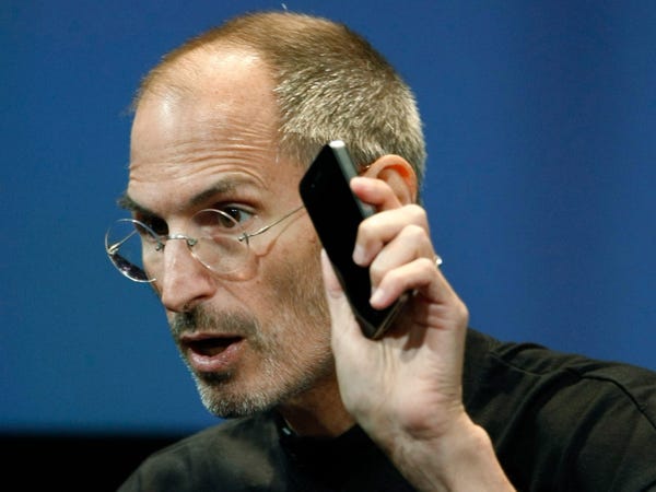  ‘Antennagate’ – scandal lớn nhất lịch sử Apple khiến Steve Jobs phải xin lỗi, tặng ốp 29 USD cho người mua iPhone 4 - Ảnh 3.
