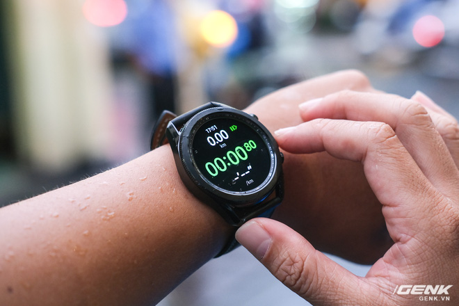 Mở hộp Galaxy Watch3 mặt 45mm: Thiết kế thanh lịch hơn, trang bị khả năng đo nồng độ oxy trong máu, có hơn 120 bài tập tại nhà, bản GPS giá từ 9,99 triệu đồng - Ảnh 15.