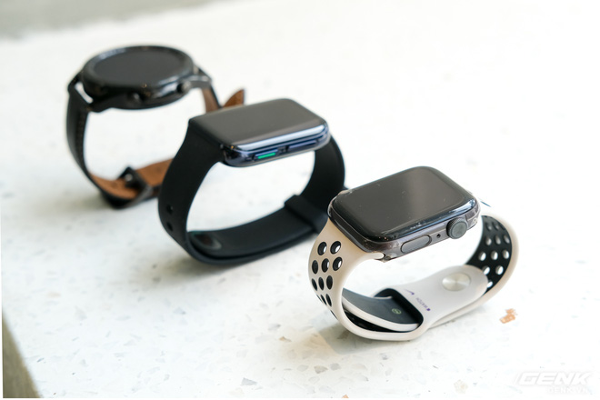 So sánh Galaxy Watch3, OPPO Watch và Apple Watch Series 5, bạn chọn smartwatch nào? - Ảnh 2.