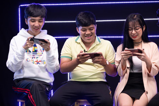 Bé Chanh, Đấng YM bất ngờ với trải nghiệm chơi game mượt mà trên Galaxy Note20 Ultra - Ảnh 4.