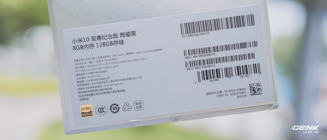 Trên tay Xiaomi Mi 10 Ultra: Camera zoom 120X, sạc 120W nhanh nhất thế giới, giá gần 20 triệu đồng - Ảnh 2.