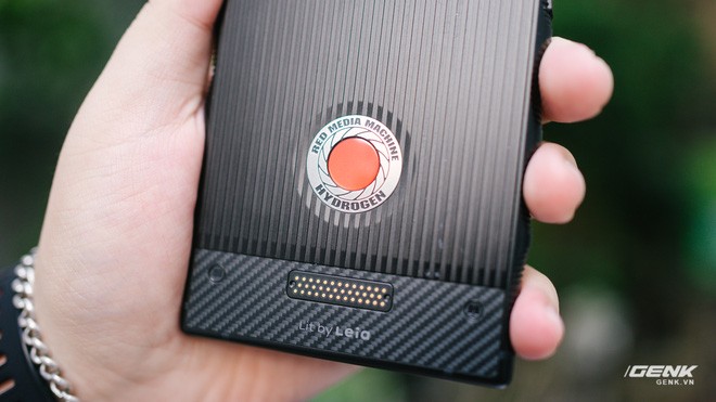 Từng có giá ngàn đô, smartphone siêu quay phim về VN với giá chưa đến 6 triệu đồng - Ảnh 4.