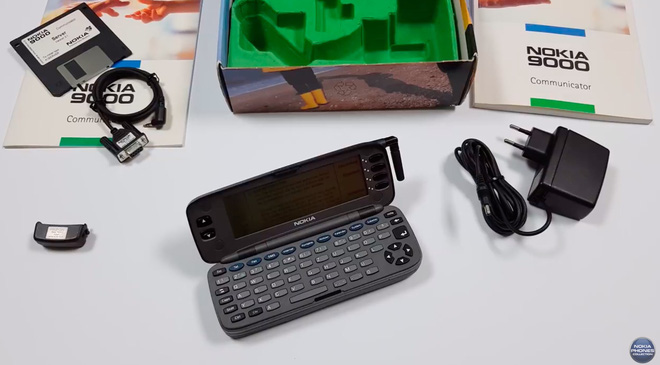 Nhìn lại Nokia 9000 Communicator: một chiếc điện thoại, một chiếc máy tính, một tương lai cho công nghệ di động từ 24 năm - Ảnh 6.