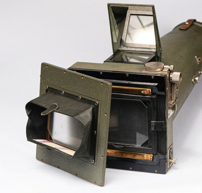 100 năm trước, nhiếp ảnh gia dùng thứ súng thần công này để chụp ảnh động vật hoang dã - Ảnh 2.