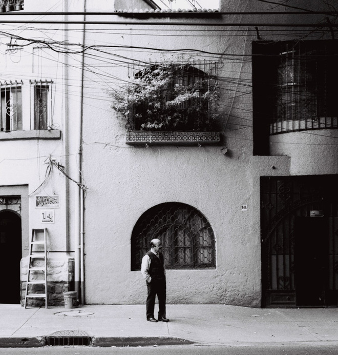 Cách chụp ảnh như nữ nhiếp ảnh gia đường phố Vivian Maier - Ảnh 2.