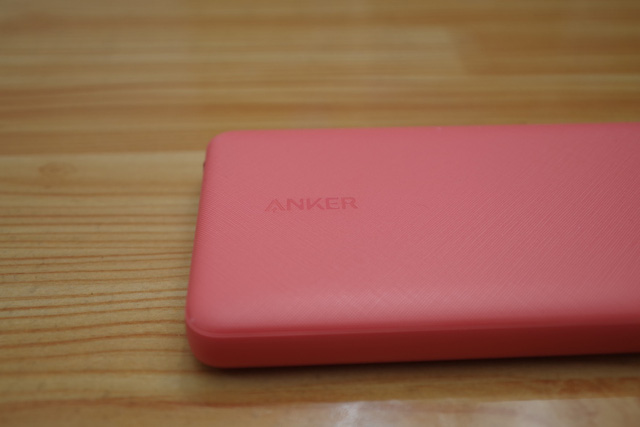 Pin dự phòng Anker PowerCore Slim 10000 PD - Quà tặng hot dành cho chị em vào ngày 20/10 - Ảnh 3.