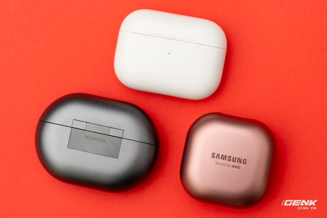 So sánh Huawei FreeBuds Pro, Apple AirPods Pro và Samsung Galaxy Buds Live: Mỗi người một vẻ - Ảnh 1.