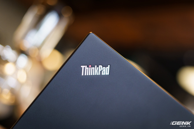 Trải nghiệm Lenovo ThinkPad X13: Cảm hứng từ X1 Carbon với mức giá dễ chịu hơn - Ảnh 3.
