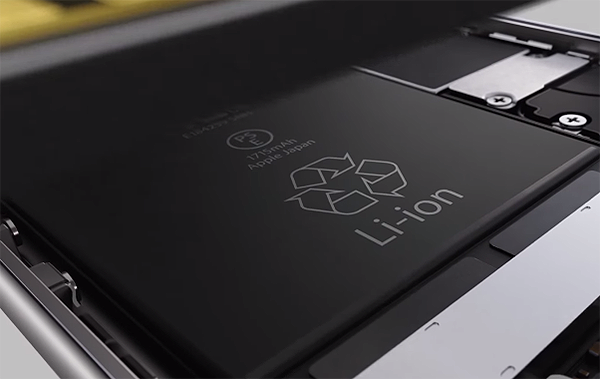 Ming-Chi Kuo: Pin iPhone sẽ nhỏ hơn vào năm sau, nhờ công nghệ mới - Ảnh 1.