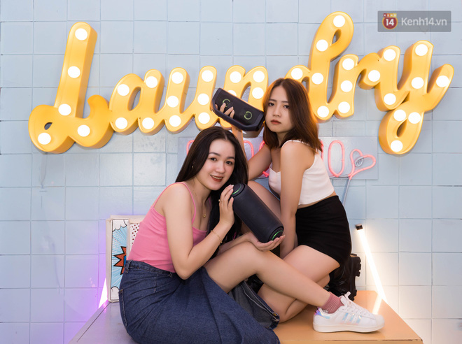 Đánh giá nhanh loa LG XBOOM Go: Thiết kế trẻ trung, nhiều tính năng thông minh, phù hợp cho fan Rap Việt - Ảnh 3.