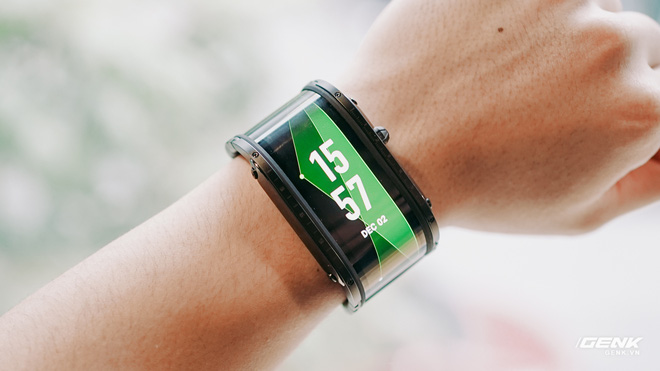 Trên tay Nubia Watch: Smartwatch màn hình uốn dẻo siêu dị không dành cho người bình thường - Ảnh 6.
