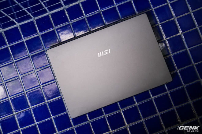 Trải nghiệm MSI Prestige 14 Evo: Một trong những chiếc laptop đầu tiên đạt chuẩn Evo của Intel, chạy iRIS Xe Graphics nhưng chơi được cả GTA V - Ảnh 1.