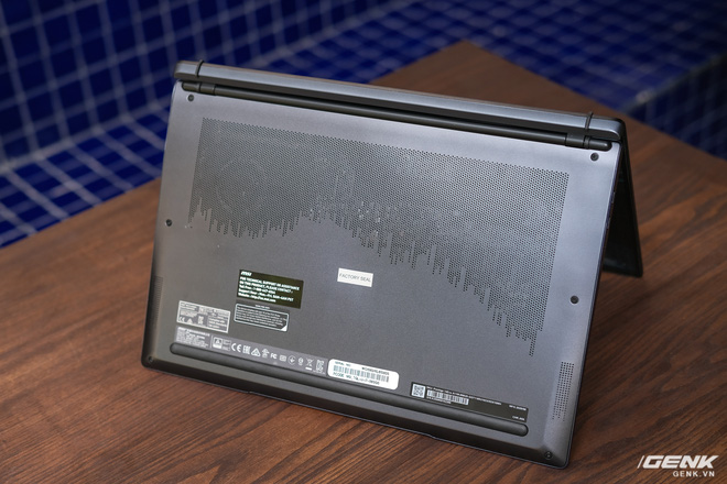 Trải nghiệm MSI Prestige 14 Evo: Một trong những chiếc laptop đầu tiên đạt chuẩn Evo của Intel, chạy iRIS Xe Graphics nhưng chơi được cả GTA V - Ảnh 12.