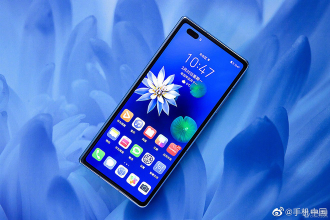 Cận cảnh Huawei Mate X2: Đối thủ xứng tầm của Galaxy Z Fold2 - Ảnh 4.