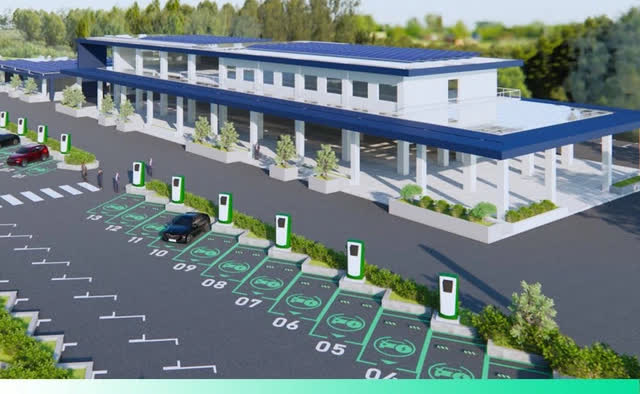  Bắt tay đầu tư trạm sạc xe điện trên khắp cả nước, VinFast có thể học được gì từ Tesla? - Ảnh 2.