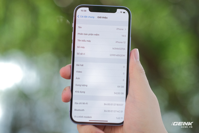 Trên tay iPhone 12 màu tím mộng mơ mới, giá chính hãng 22 triệu đồng - Ảnh 6.