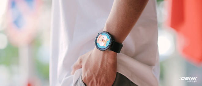 Trên tay và trải nghiệm nhanh OnePlus Watch: Thiết kế phổ thông, không dành cho người dùng nữ, có đo SpO2, pin 2 tuần, giá 4.2 triệu - Ảnh 19.