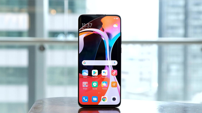 Xiaomi: Hành trình giong buồm ra biển lớn, trở thành vua smartphone Trung Quốc và hướng đến sản xuất ô tô điện - Ảnh 2.