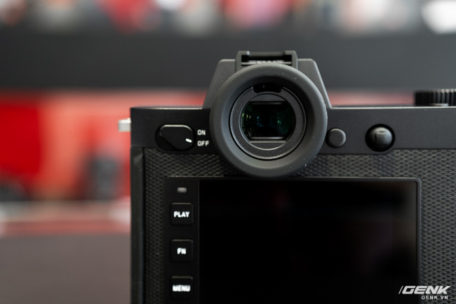 Đập hộp Leica SL2-S Kit: Cảm biến Full-frame 24.6MP, quay phim 4K 10-bit, giá tiết kiệm được 27 triệu so với mua rời - Ảnh 13.
