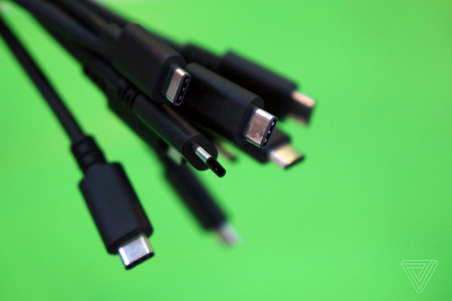 Cáp USB-C sẽ được nâng cấp từ 100W lên 240W, đủ công suất để sạc cho laptop cấu hình cao - Ảnh 1.