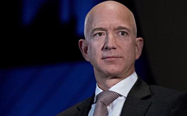 Jeff Bezos thôi giữ chức CEO của Amazon từ ngày 5/7 - Ảnh 1.