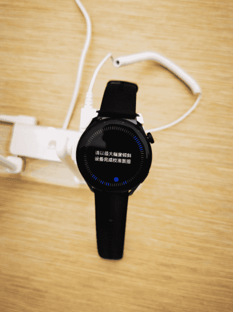 Lộ hình ảnh thực tế đầu tiên của Huawei Watch 3 chạy hệ điều hành HarmonyOS - Ảnh 5.