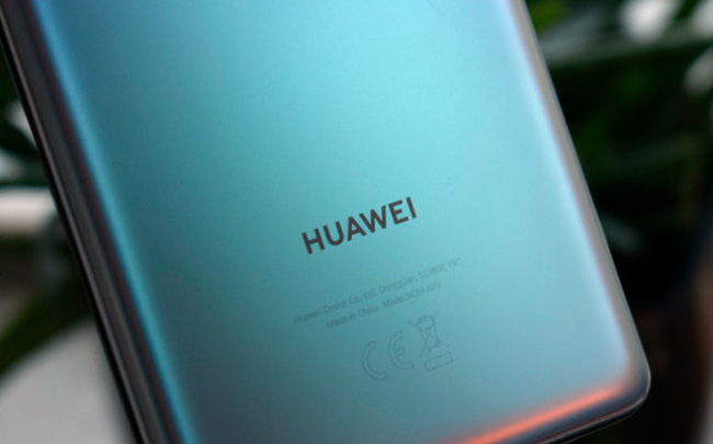  Cú rơi của Huawei: Người dùng được và mất gì? - Ảnh 1.