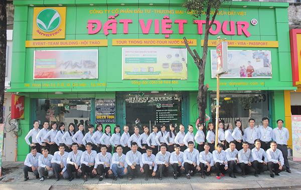 Công ty Cổ Phần ĐT TM DV Du lịch Đất Việt